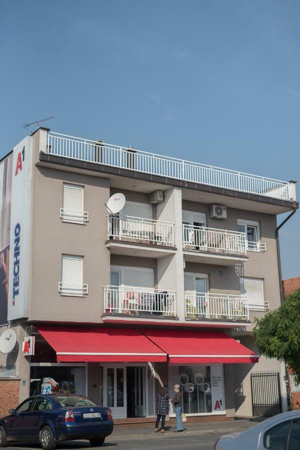 Apartman "Joka" Dakovo Exterior photo